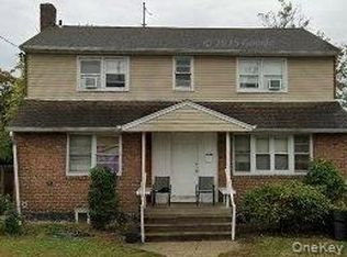 248 E Columbia St APT 1, Hempstead, NY 11550
