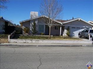 44933 Hanstead Ave, Lancaster, CA 93535