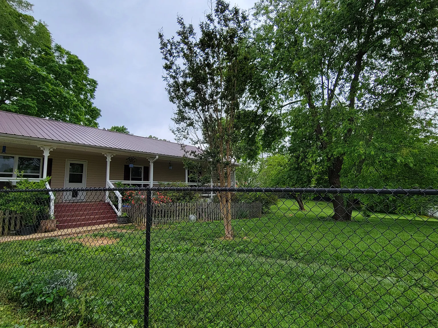 3 bed, 1174 sqft, $2,800 — Photo 2