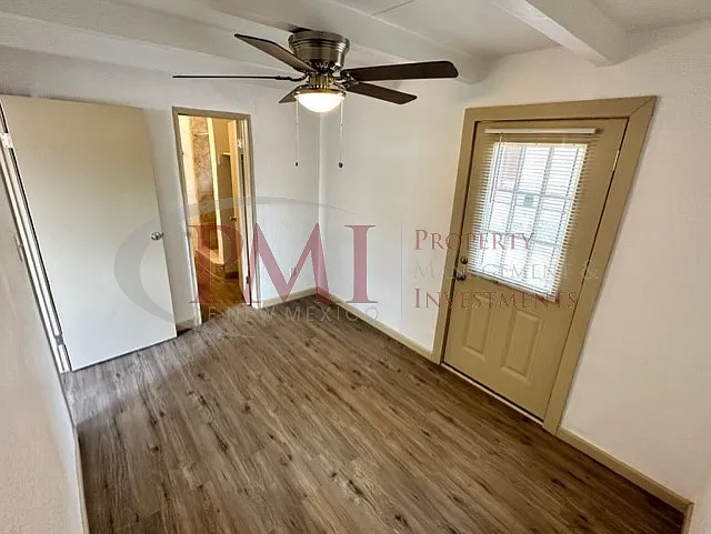 2106 College Street #6 — Photo 29