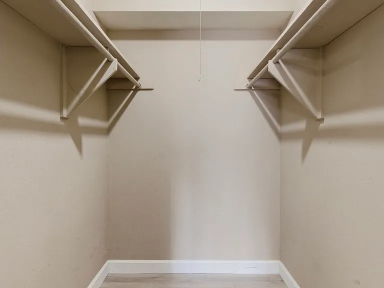 4112 Bowser Ave #205 — Photo 16