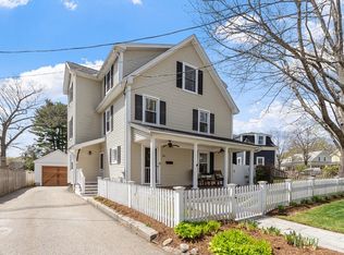 89 Grant St, Concord, MA 01742