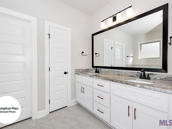 4th image of 39502 Lees Landing Rd