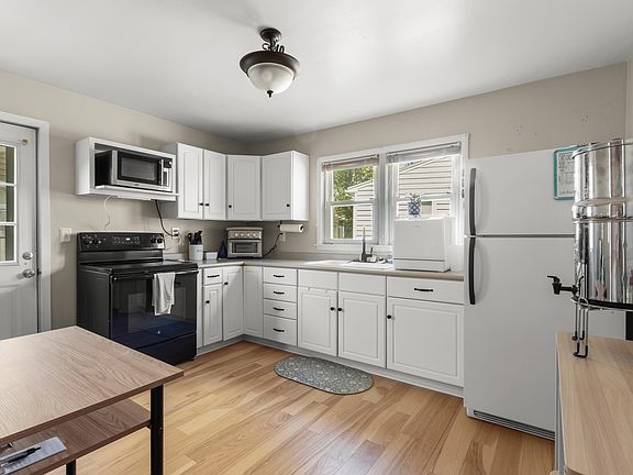 5th image of 4119 Fairview Dr