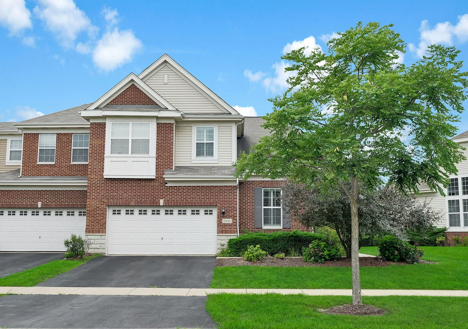 3 bed, 2.5 bath, 2137 sqft, $3,600 — Photo 1