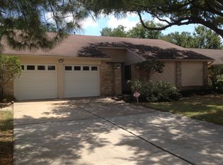 7226 Sonnet Glen Ln, Houston, TX 77095