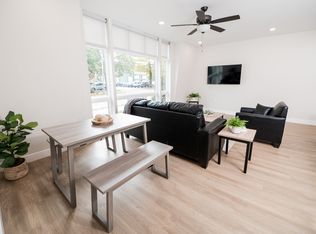 501 S 5th St #101, Champaign, IL 61820