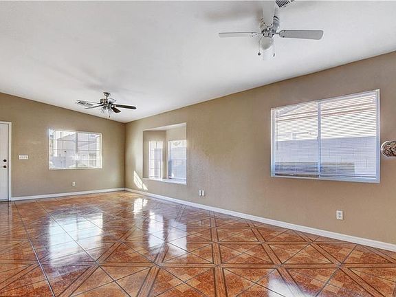 3rd image of 5113 Jewel Canyon Dr