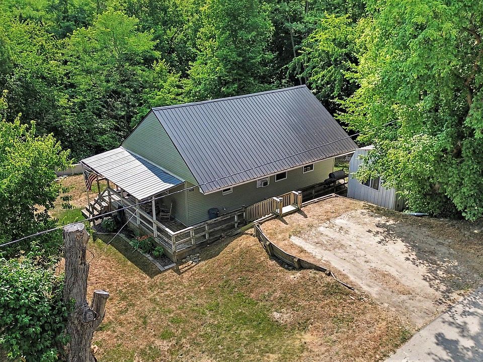 1st image of 418 Irish St