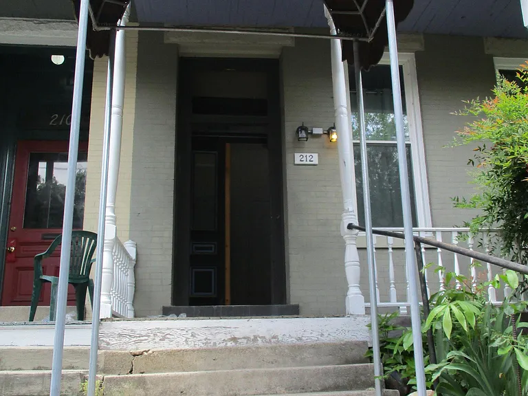 212 N Lombardy St #A — Photo 12