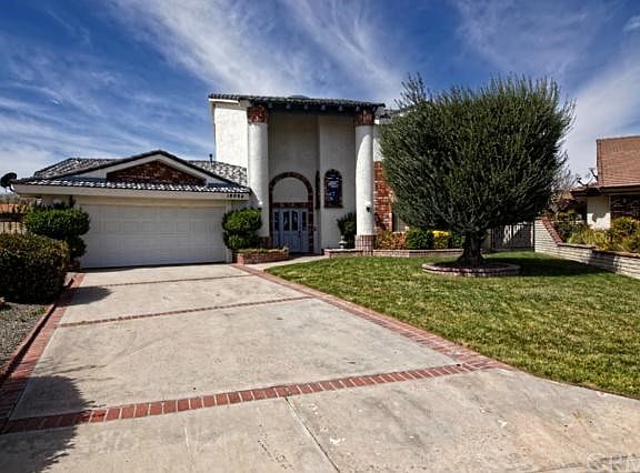 2nd image of 18094 Mariner Dr