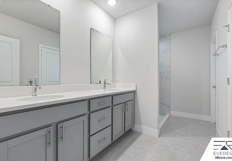 12 Kaiser Pl — Photo 20