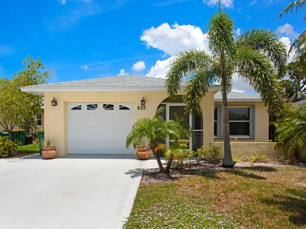 625 97th Ave N, Naples, FL 34108