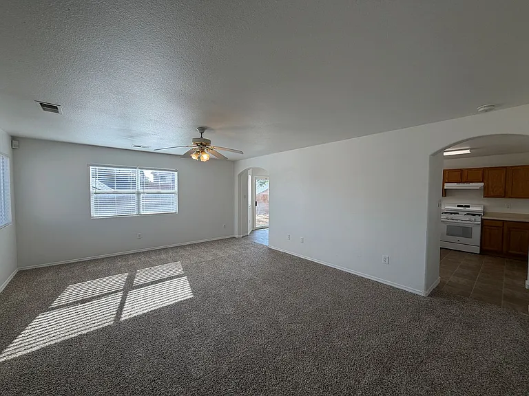 6901 Don Xavier Ave SW — Photo 21