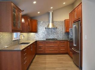 313 Silver St #SFR, Boston, MA 02127