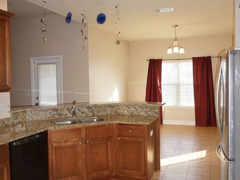 307 Windmill Way — Photo 5