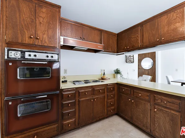 884 Boxthorn Ave, Newbury Park, CA 91320