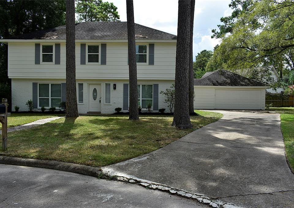 1st image of 11807 Glenway Dr
