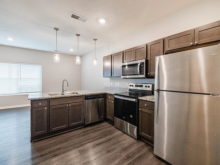 Trailview Apartments at Pioneers Park — Photo 33
