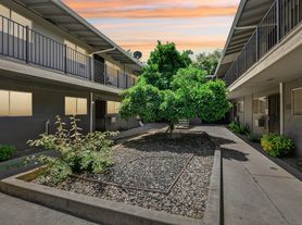 ROCKINGHAM APARTMENTS