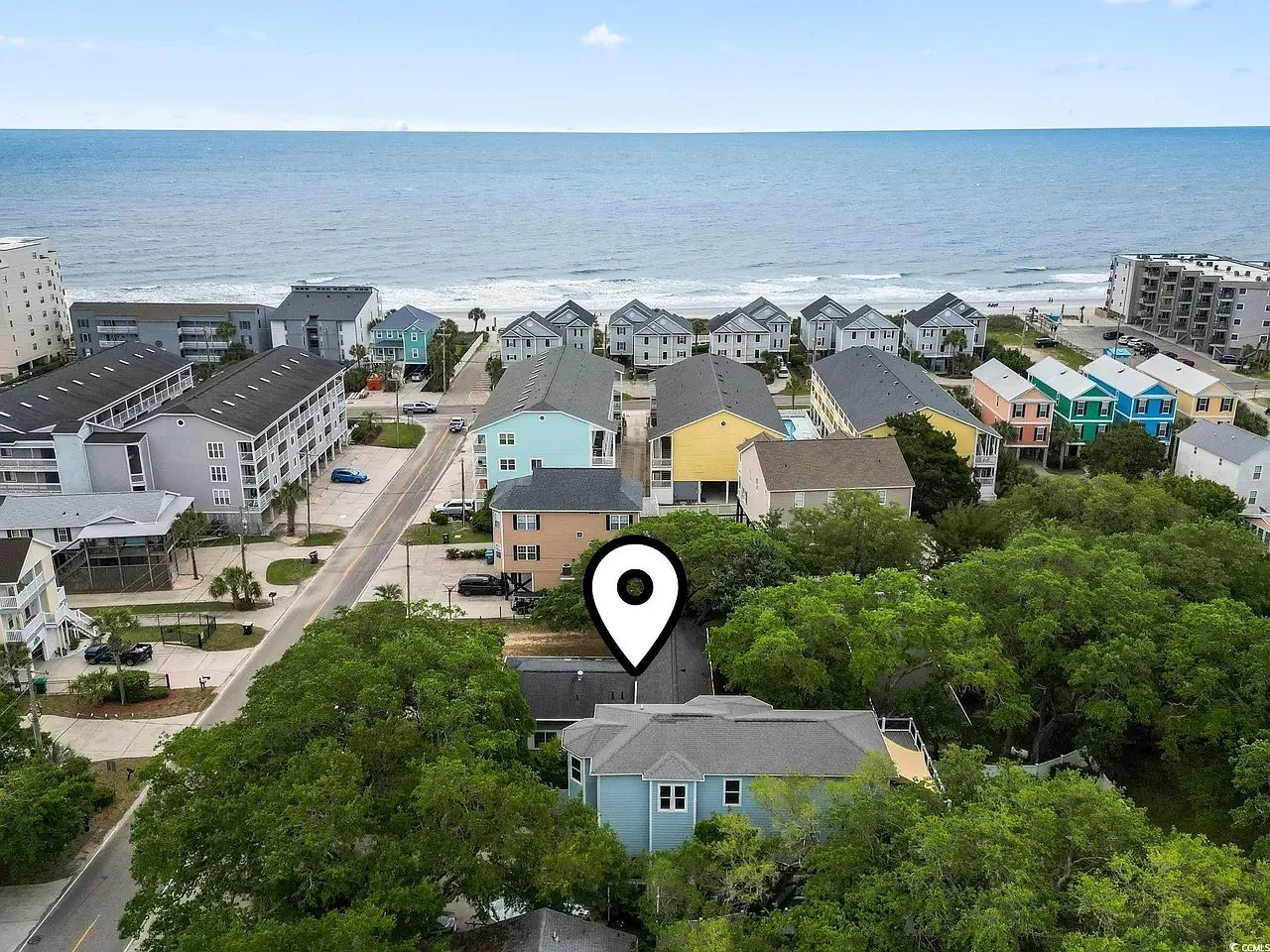3 bed, 1200 sqft, $2,500 — Photo 3