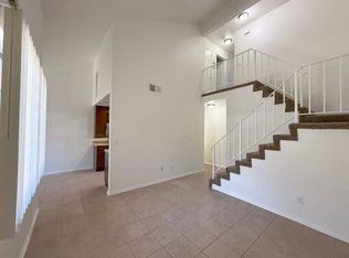 2340 Benidorm Cir #103, Corona, CA 92879