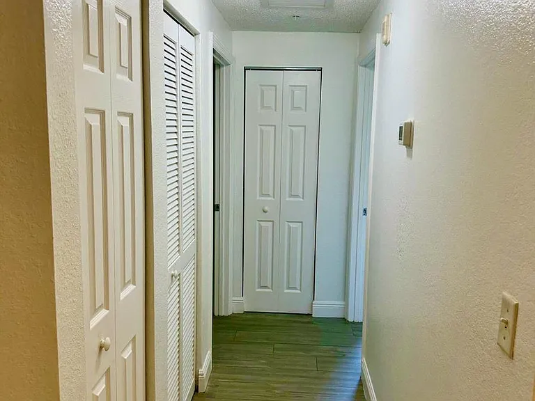 3018 Alcazar Pl #101 — Photo 8