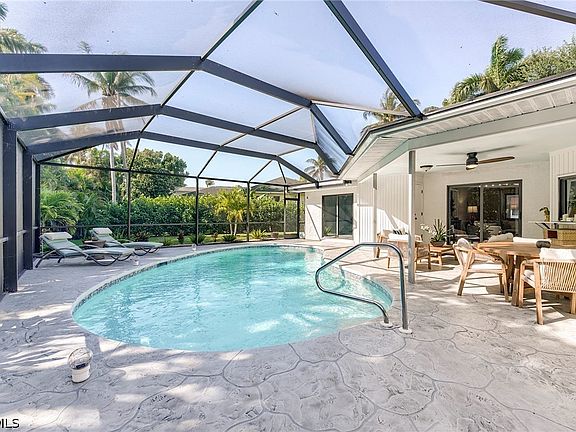 5th image of 14958 Bonaire Cir