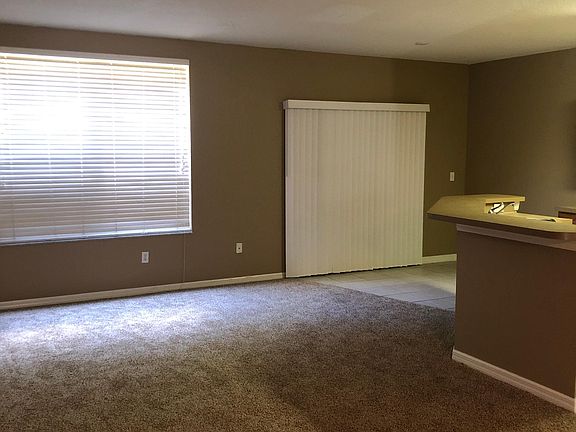 5th image of 9626 Carlsdale Dr