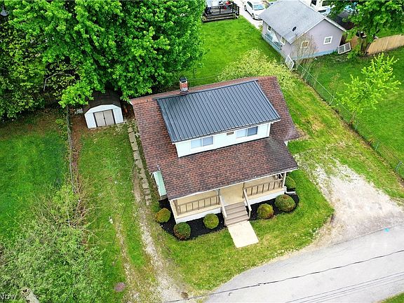 2nd image of 190 Bennett Ct