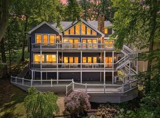 657 King Beach Dr, Howard, OH 43028