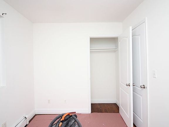 4th image of 328A Irving Ave #1A