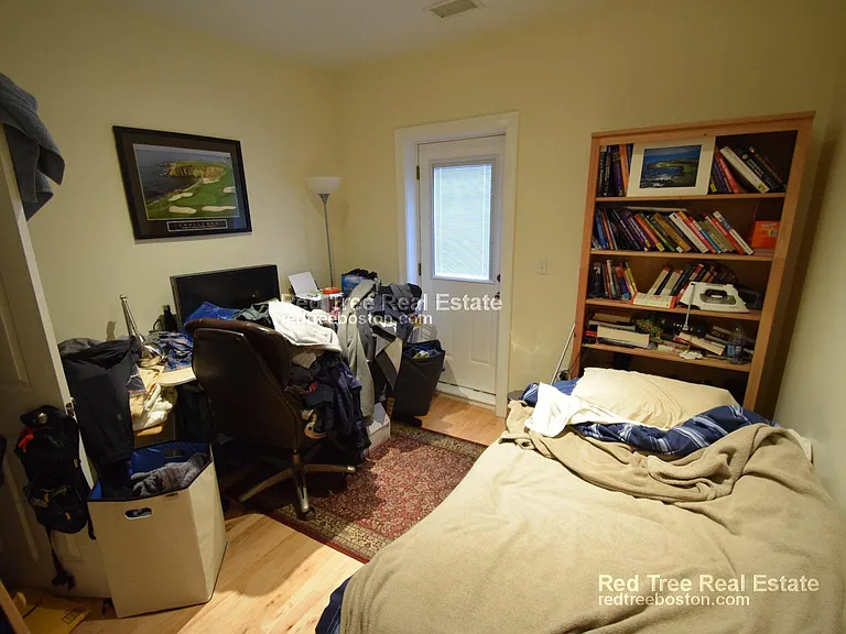 1203 Beacon St #5A — Photo 2
