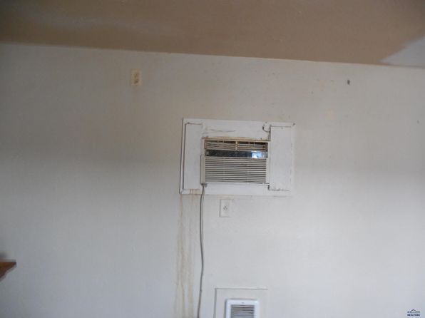 rapid-city-south-dakota-443051561 picture