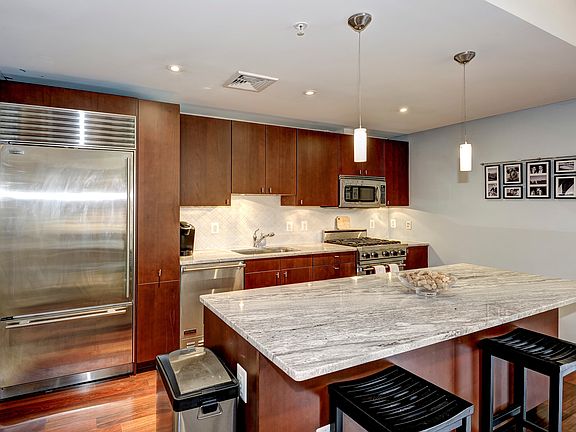 Gourmet Kitchen