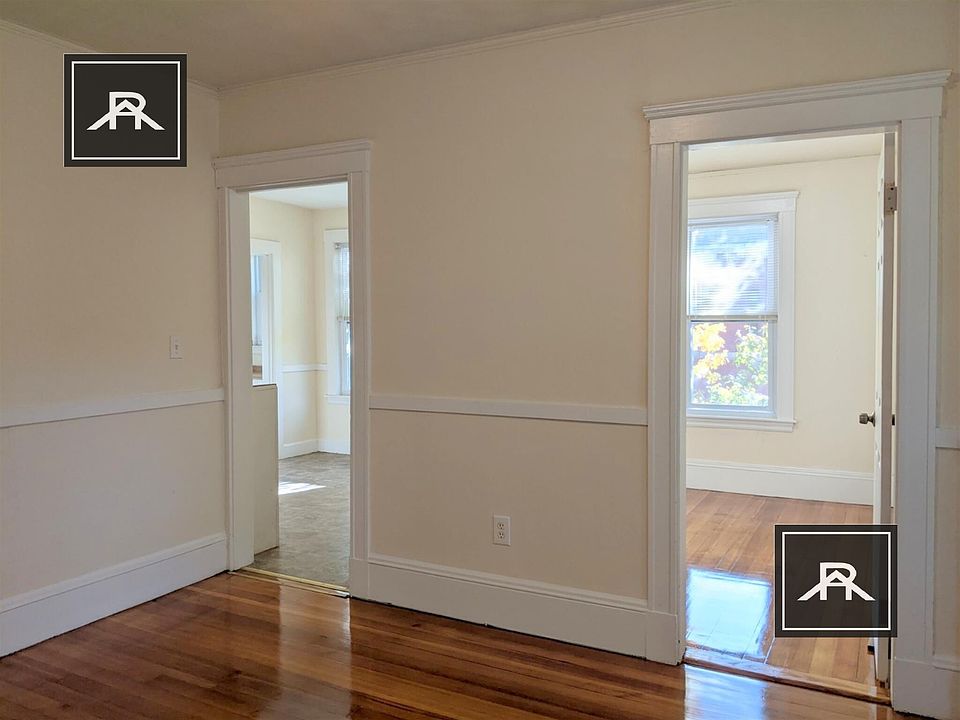 1st image of 217 Harvard Ave #12