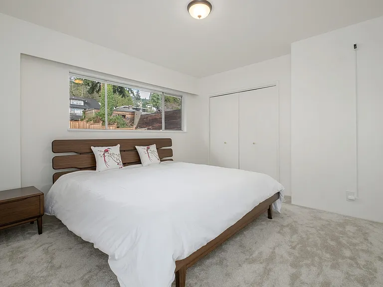 2773 Lawson Ave — Photo 9