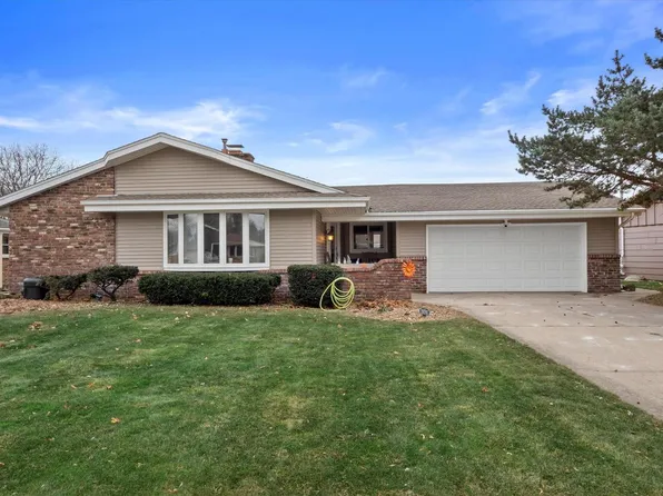 1615 Hickory STREET, South Milwaukee, WI 53172