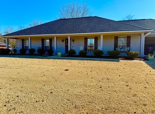 129 Prinston St, Saltillo, MS 38866