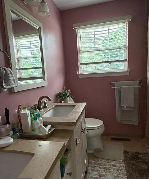 108 Parkside Dr — Photo 23