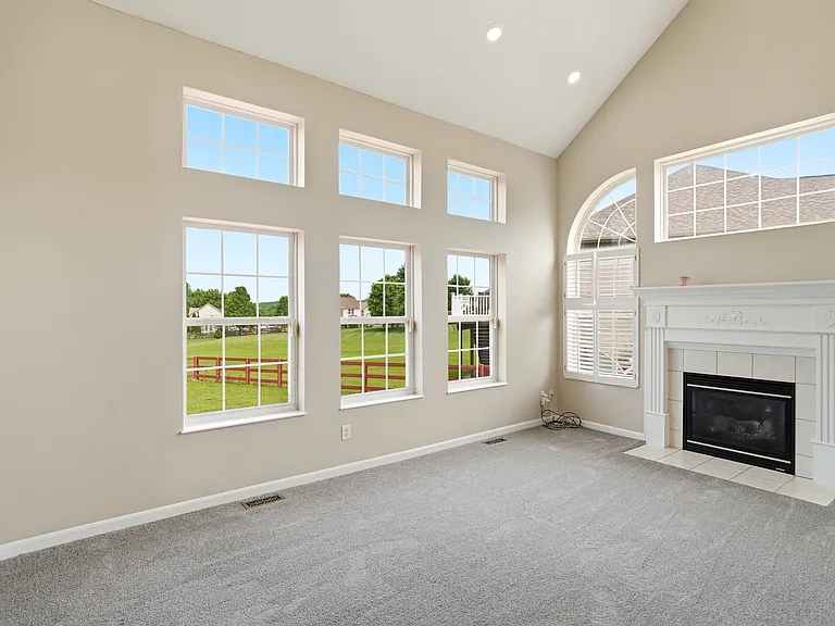 4918 Streamside Ct — Photo 16