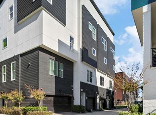 2412 Canal St #J, Houston, TX 77003