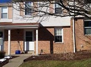 227 E Commons Dr, Cranberry Township, PA 16066