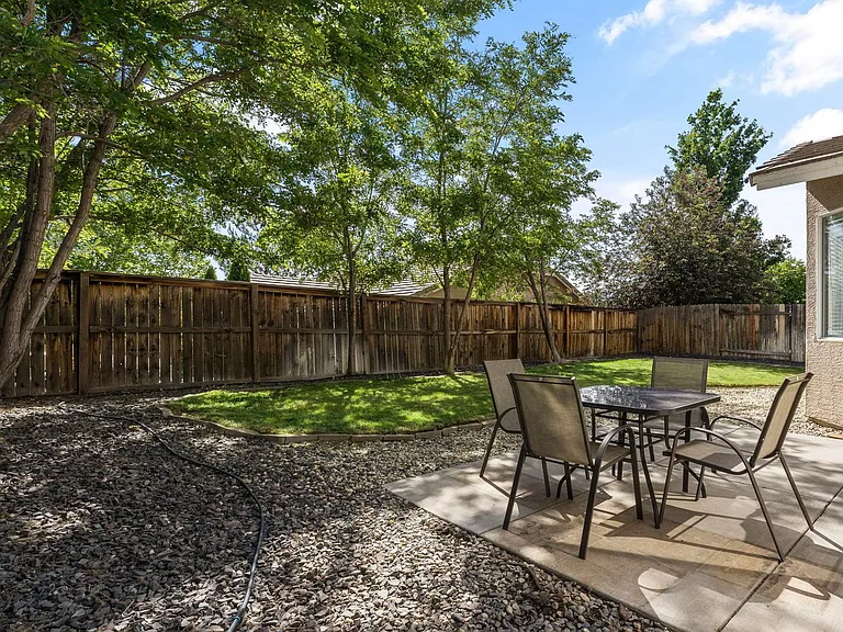 10640 Arbor Way — Photo 26