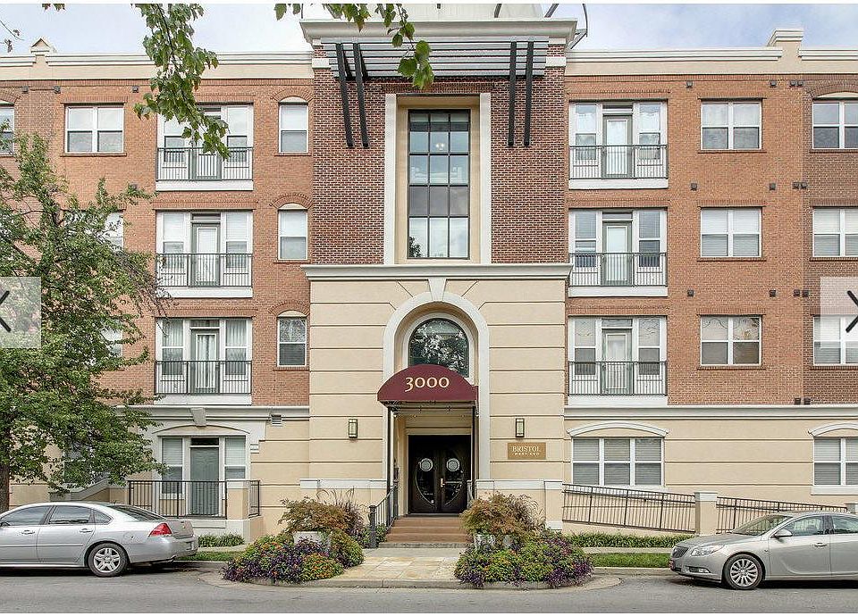 1st image of 3000 Vanderbilt Pl APT 400