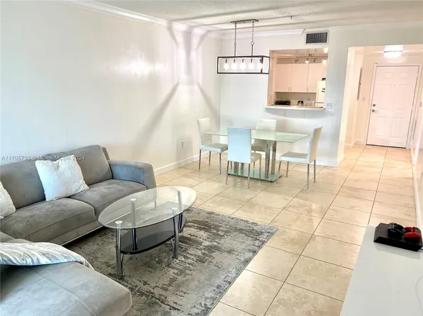 50 Menores Ave APT 730, Coral Gables, FL 33134