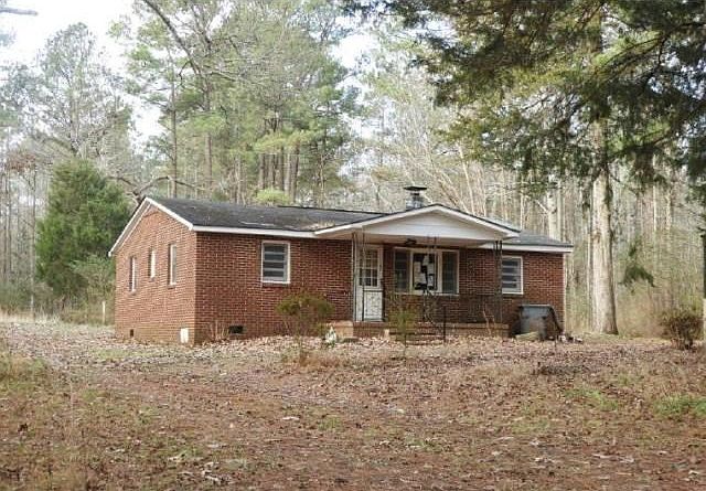1st image of 97 Phoebe Ln