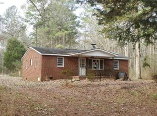 97 Phoebe Ln, Hollister, NC 27844