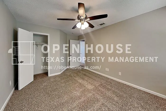 1812 Solitude Ct — Photo 18