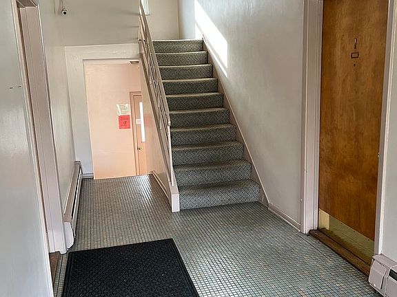 3rd image of 2301 E Hill Ave #3